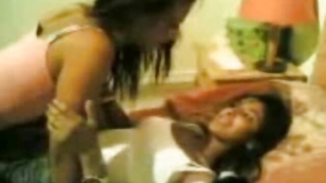 Најдобрите порно :  Млада девојка со камера мастурбирала пред тој да се приклучи Возрасни ххх видео 